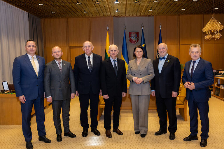 Seimo Pirmininko Juozo Oleko, Seimo URK pirmininko Remigijaus Motuzo ir URK pirmininko pavaduotojo Žygimanto Pavilionio susitikimas su Baltarusijos opozicijos lydere Sviatlana Cichanouskaja ir delegacija