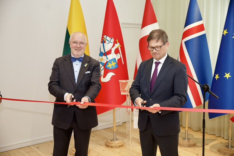 Seimo Pirmininkas Juozas Olekas dalyvavo Lietuvos ambasados Danijoje naujų patalpų Kopenhagoje atidarymo ceremonijoje