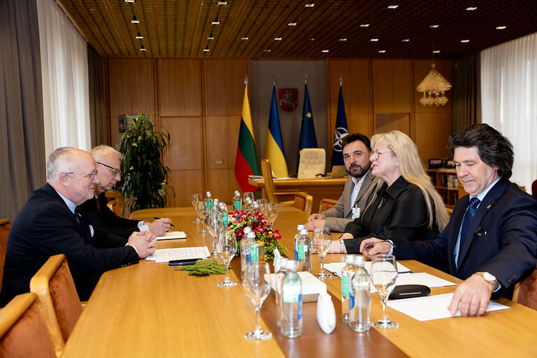 Seimo Pirmininkas Juozas Olekas susitiko s su Žemės ūkio rūmų atstovais