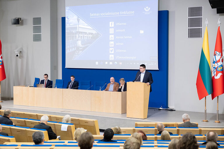 Konferencija „Birželio sukilimas: atmintis ir propaganda“ .