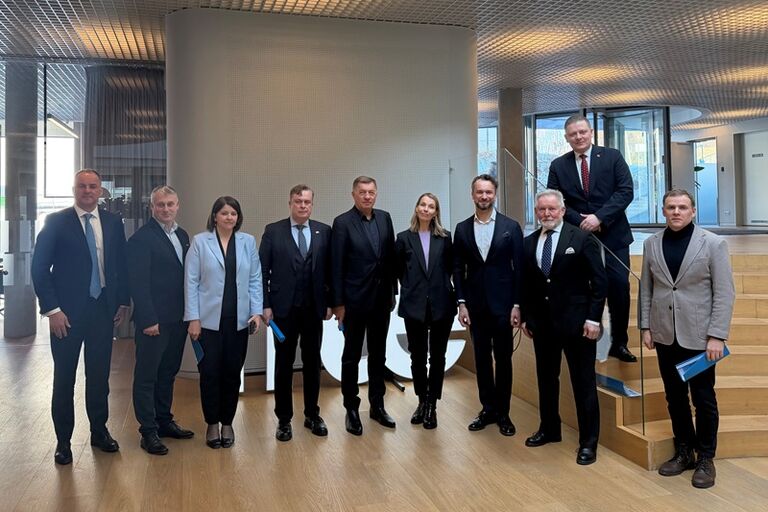 Biudžeto ir finansų komiteto nariams nacionaliniame plėtros banke ILTE buvo pristatyta 2025 metais pradėta vykdyti ILTE transformacija į nacionalinį plėtros banką. BFK nuotr.
