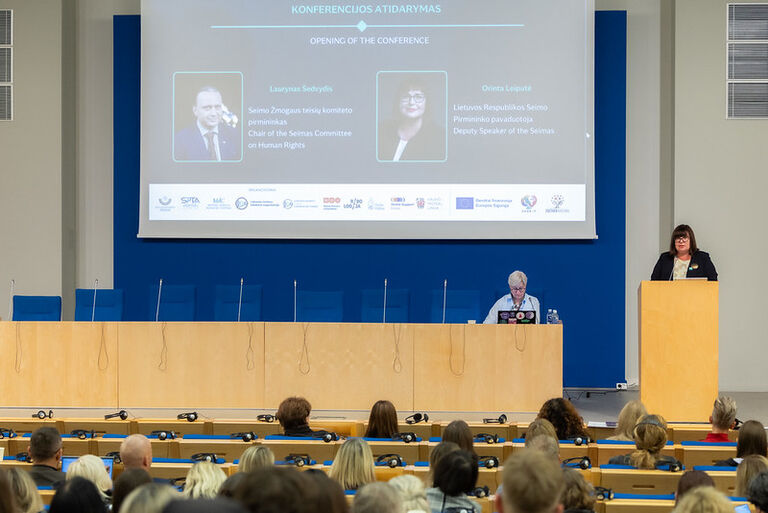 Seimo Pirmininko pavaduotojos Orintos Leiputės sveikinimo žodis tarptautinės konferencijos „Pagalba nukentėjusiems nuo nusikalstamos veikos: 5 metų patirtis, pasiekimai ir ateities kryptys“ dalyviams