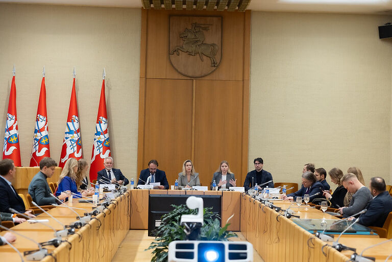 Diskusija „Nuo kaupimo prie investavimo: kaip išmintingai valdyti atsiimtas pensijų lėšas“