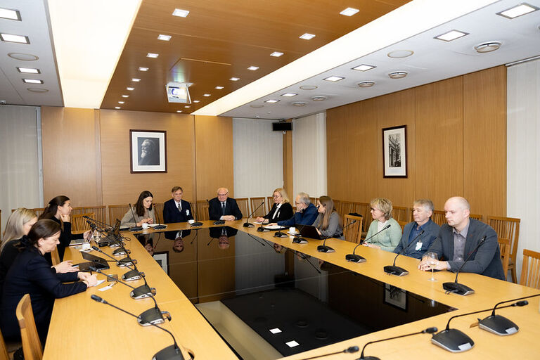 Diskusija „Ar reikia matematikos ir ar galime įveikti matematinį nerimą?“ Diskusija „Ar reikia matematikos ir ar galime įveikti matematinį nerimą?“