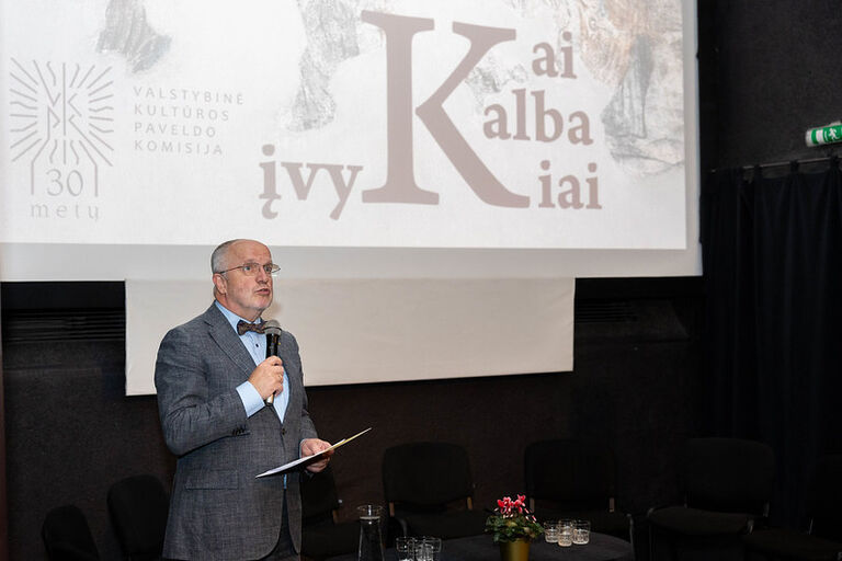 Seimo Pirmininkas Juozas Olekas sveikina 30-metį mininčią Valstybinę kultūros paveldo komisiją