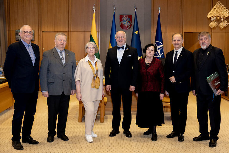 Seimo Pirmininko Juozo Oleko susitikimas su tremtiniais ir jų atstovais