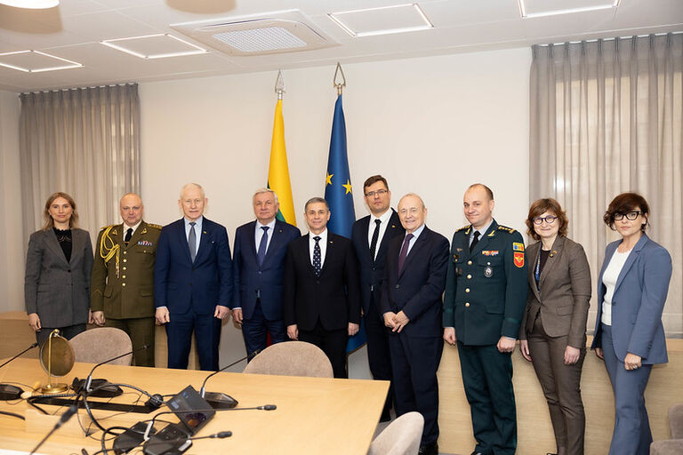 NSGK narių susitikimas su Moldovos gynybos ministru Anatolie Nosatîi