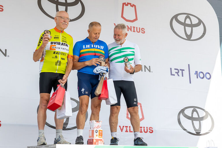 Seimo Biudžeto ir finansų komiteto pirmininkas Algirdas Sysas iškovojo trečiąją vietą Velomaratono 2026  vyrų profesionalų 50 km rungtyje savo amžiaus grupėje