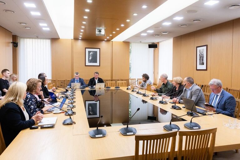 Konferencija „Ar Lietuvos migracijos politika atitinka valstybės saugumo, ekonomikos ir integracijos tikslus?“ Konferencija „Ar Lietuvos migracijos politika atitinka valstybės saugumo, ekonomikos ir integracijos tikslus?“