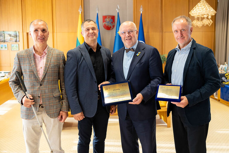 Seimo Pirmininkas Juozas Olekas susitiko su Neįgaliųjų sporto klubo „Blind Sport Lt