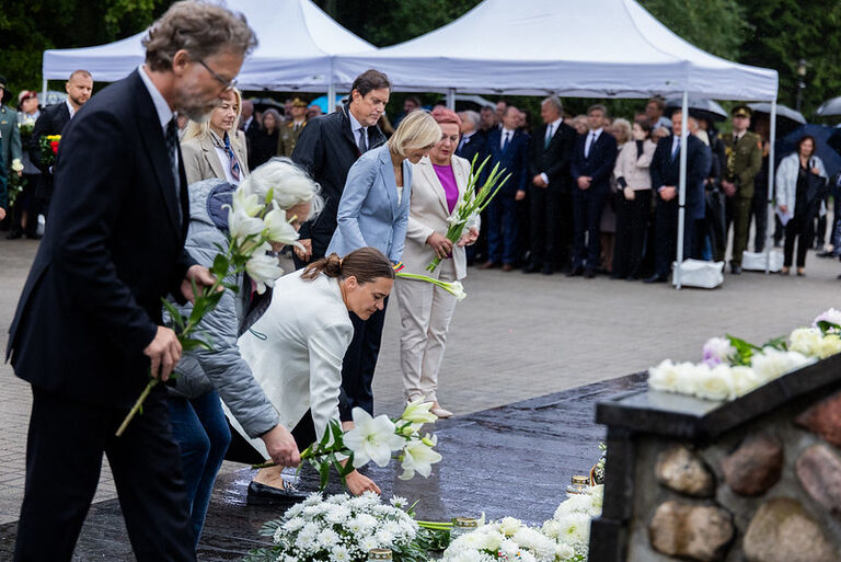 Medininkų žudynių 34-ųjų metinių minėjimo Medininkų memoriale ceremonija