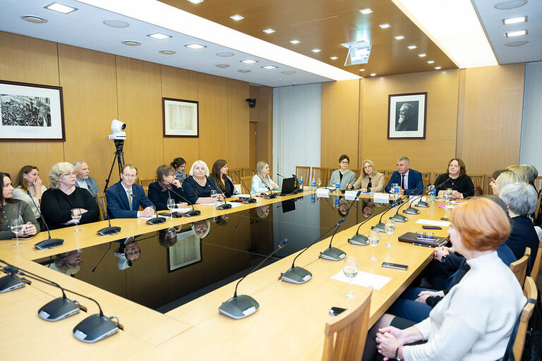 Konferencija-diskusija „Etninės kultūros būklės aktualijos naujausių tyrimų duomenimis“ Konferencija-diskusija „Etninės kultūros būklės aktualijos naujausių tyrimų duomenimis“