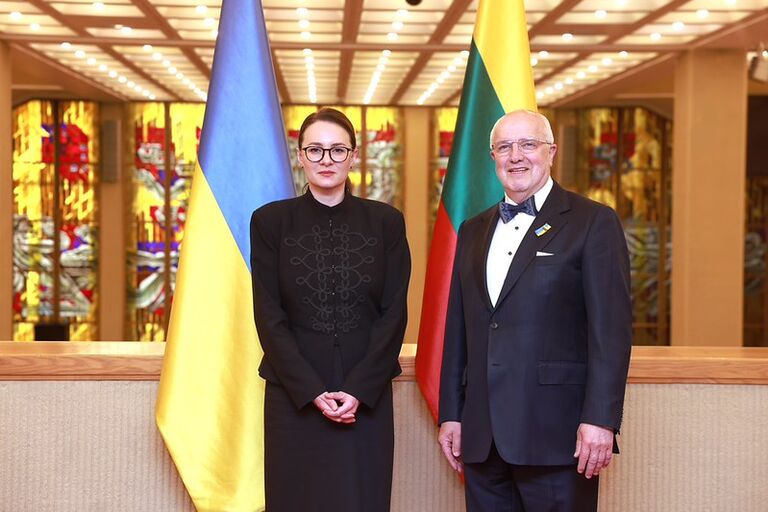 Seimo Pirmininkas Juozas Olekas susitiko su Ukrainos Ministre Pirmininke Yulia Svyrydenko Seimo Pirmininkas Juozas Olekas susitiko su Ukrainos Ministre Pirmininke Yulia Svyrydenko