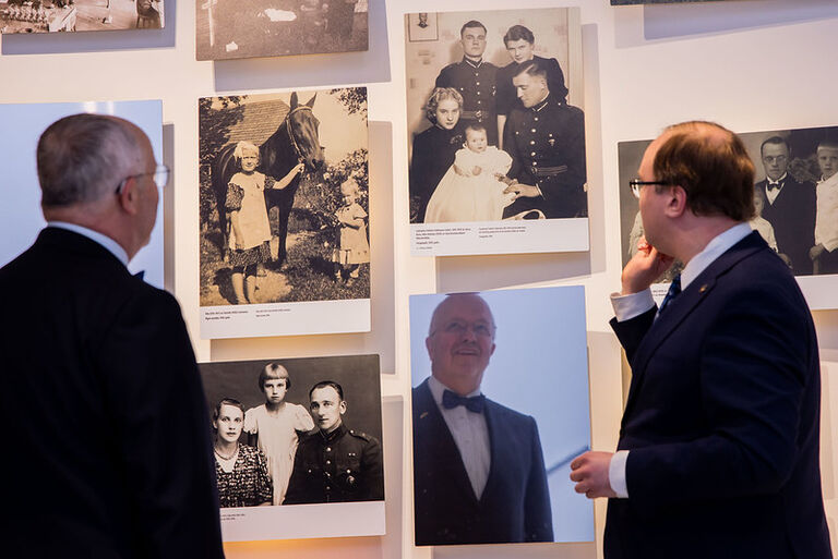 Seimo Pirmininkas Juozas Olekas lankėsi Latvijos okupacijos muziejuje Rygoje Seimo Pirmininkas Juozas Olekas lankėsi Latvijos okupacijos muziejuje Rygoje