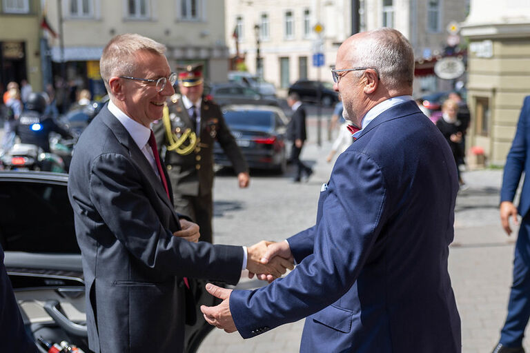 Seimo Pirmininkas Juozas Olekas susitiko su Latvijos Prezidentu Edgaru Rinkevičiumi Seimo Pirmininkas Juozas Olekas susitiko su Latvijos Prezidentu Edgaru Rinkevičiumi