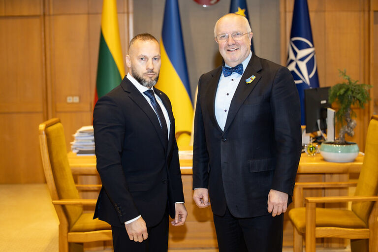 Seimo Pirmininkas Juozas Olekas susitiko su Specialiųjų tyrimų tarnybos vadovu Linu Pernavu