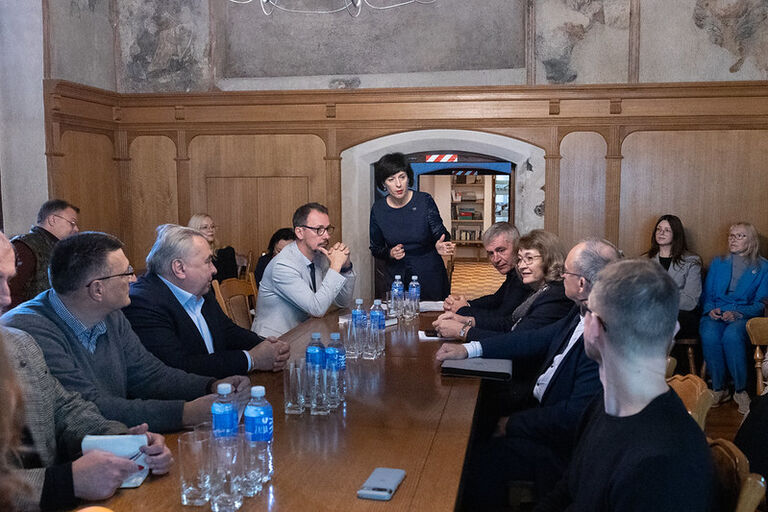 Kultūros komiteto išvažiuojamasis posėdis dėl Valstybės turto valdymo politikos ir jos įgyvendinimo nekilnojamojo kultūros paveldo apsaugos srityje Kultūros komiteto išvažiuojamasis posėdis dėl Valstybės turto valdymo politikos ir jos įgyvendinimo nekilnojamojo kultūros paveldo apsaugos srityje