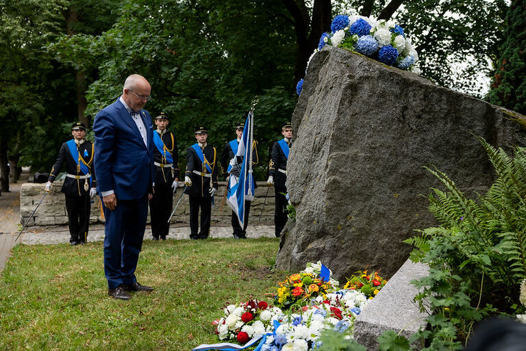 Seimo Pirmininkas Juozas Olekas dalyvauja Estijos nepriklausomybės atkūrimo 35 metų minėjimo renginiuose Taline Seimo Pirmininkas Juozas Olekas dalyvauja Estijos nepriklausomybės atkūrimo 35 metų minėjimo renginiuose Taline