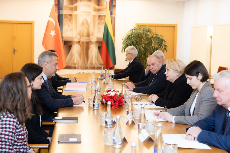 Seimo Pirmininko pavaduotojos R. Budbergytės ir Seimo narių susitikimas su Turkijos Respublikos užsienio reikalų ministru Hakan Fida