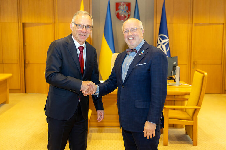 Seimo Pirmininkas Juozas Olekas susitiko su Vokietijos Federacinės Respublikos ambasadoriumi Lietuvoje Cornelius Zimmermann Seimo Pirmininkas Juozas Olekas susitiko su Vokietijos Federacinės Respublikos ambasadoriumi Lietuvoje Cornelius Zimmermann