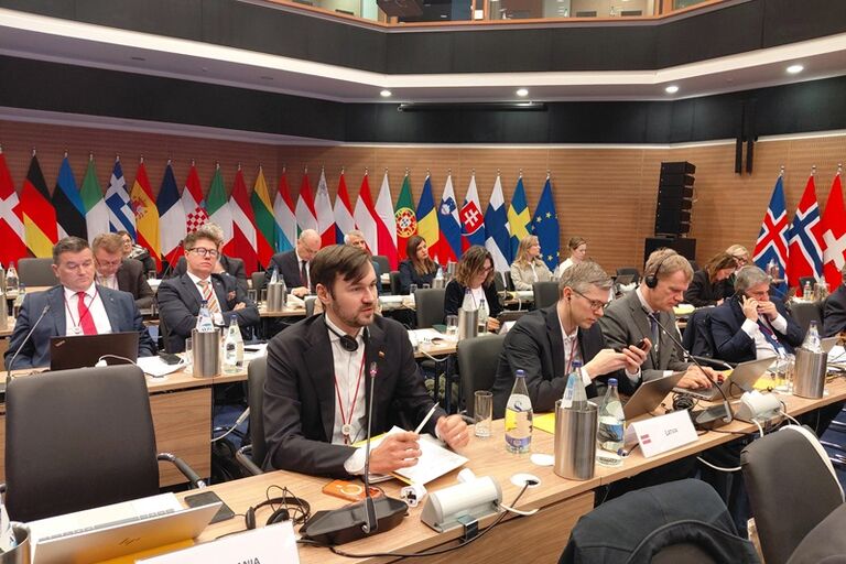 Seimo ERK pirmininko pavaduotojas Ruslanas Baranovas dalyvavo Nikosijoje, Kipre vykusiame Europos Sąjungos reikalų parlamentinių komitetų pirmininkų susitikime. ERK biuro patarėjos Irinos Valiulienės nuotr.