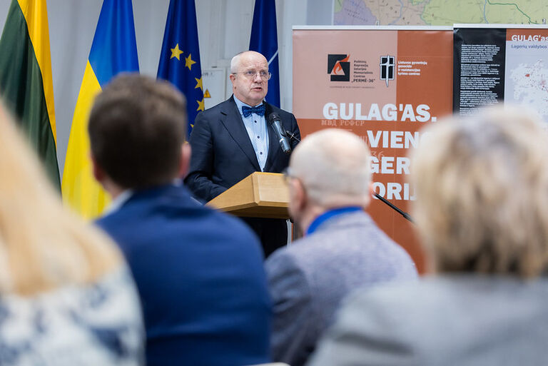 Seimo Pirmininko Juozo Oleko sveikinimo žodis Baltijos šalių ir persekiojamų žurnalistų organizuojamas forumo „Žurnalistika ir demokratija globalių konfliktų metu“ dalyviams