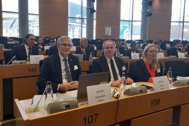 Seimo Pirmininko pavaduotojas Julius Sabatauskas ir Seimo narys Giedrius Surplys dalyvavo metiniame Eurojusto veiklos vertinimo tarpparlamentinio komiteto posėdyje Briuselyje (Belgijos Karalystė). 
