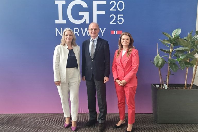 Seimo narės Giedrė Balčytytė ir Jekaterina Rojaka dalyvauja Jungtinių Tautų Interneto valdymo forume Norvegijoje. 2025-06-23 Fotogr. Miglė Paulauskė