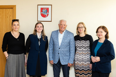 2025 11 05<br>Socialinių reikalų ir darbo komiteto pirmininkas K. Bilius susitiko su Nacionalinės šeimos tarybos atstovais