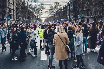 Seimas svarstys siūlymą keisti susirinkimų derinimo tvarką