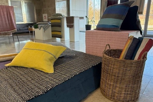 Paroda „Iš siūlo į istoriją: tekstilės įvairovės grožis“ (II rūmai, laisvas įėjimas)