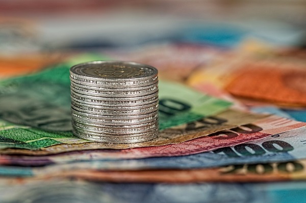 Liberalų sąjūdžio frakcijos pranešimas: „Liberalai sutinka su didesnėmis bankų įmokomis į Indėlių fondą“