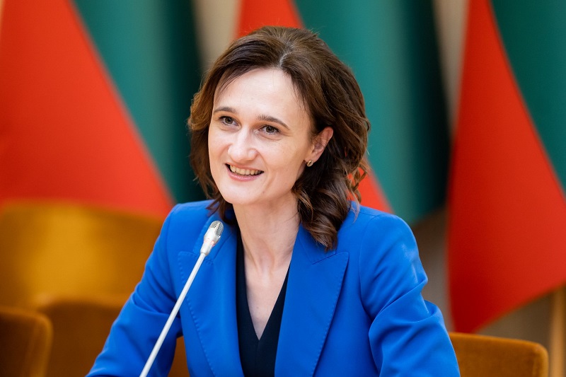 Speaker of the Seimas extends her congratulations on the European Day of Languages