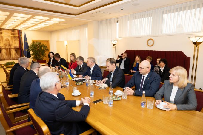 VVSK 3 vidutinė.jpg