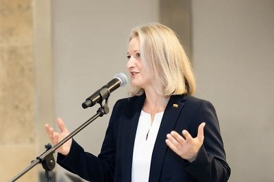 Seimo Savižudybių ir smurto prevencijos komisijai vadovaus Demokratų frakcijos „Vardan Lietuvos“ narė Jekaterina Rojaka