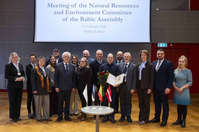 Baltijos Asamblėja vidutinė.jpg