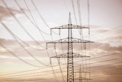 Energetikos ir darnios plėtros komisija pritarė įstatymų projektams atveriantiems kelią kaupimo įrenginiams prisidėti prie balansavimo paslaugų tiekimo