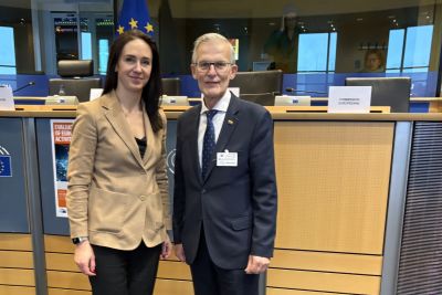 Seimo Teisės ir teisėtvarkos komiteto pirmininkas Julius Sabatauskas Europos Parlamente dalyvavo 6-ajame Eurojusto Jungtinės parlamentinės priežiūros grupės posėdyje