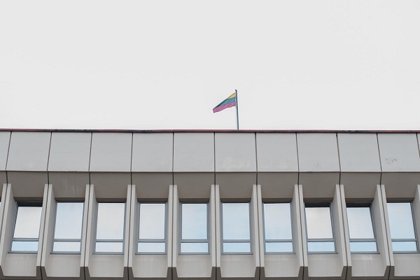 TS-LKD frakcijos pranešimas: „Seimo narių grupė kreipėsi dėl „Vičiūnų“ įmonių grupės produkcijos Lietuvoje ir Ukrainoje saugumo“

