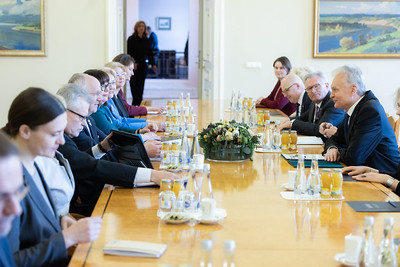 2026 03 09<br>Seimo valdybos nariai susitiko su Lietuvos Respublikos Prezidentu Gitanu Nausėda