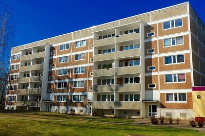 Seimas spręs, ar savivaldybės būsto nuomininkams leisti įsigyti būstą išperkamosios nuomos būdu