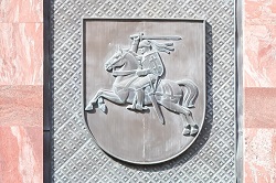 Lietuvos valstybės herbo pavyzdžiai Lietuvos Respublikos Seime