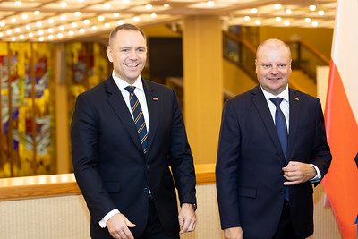 Seimo Pirmininkas Saulius Skvernelis po susitikimo su Lenkijos Prezidentu Karoliu Nawrockiu: „Tikiuosi, kad esama patikra Lenkijos ir Lietuvos pasienyje yra laikina“