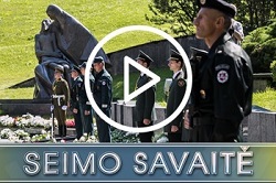 „Seimo savaitės“ reportažas iš 26-ųjų Medininkų tragedijos metinių minėjimo Antakalnio kapinėse (2017 m. rugpjūčio 27 d.)
