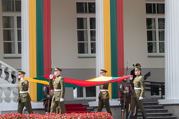 2019 metų Valstybės (Lietuvos Karaliaus Mindaugo karūnavimo) ir Tautiškos giesmės dienos minėjimas