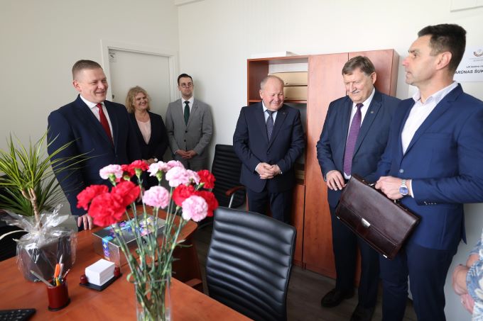 Biuro atidarymas_vidus.jpg