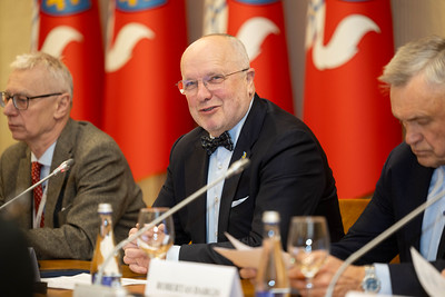 Seimo Pirmininko J. Oleko pranešimas: Seime pradėta nacionalinė diskusija dėl Lietuvos demografinės ateities