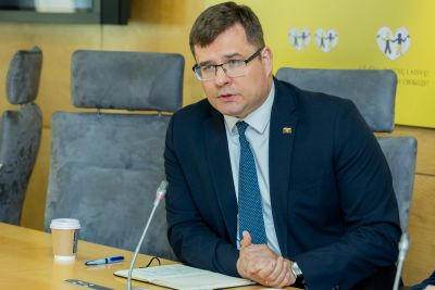 Seimo nario L. Kasčiūno pranešimas: dėl Švietimo įstatymo nuostatoms prieštaraujančių Bendrųjų ugdymo planų kreipiamasi į Lietuvos vyriausiąjį administracinį teismą