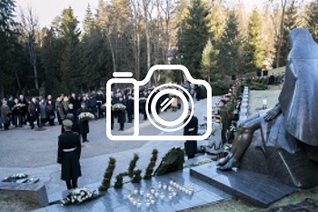 Žuvusiųjų pagerbimo ceremonijos Antakalnio kapinėse nuotraukos (2018-01-13)
