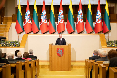 Seimo Pirmininkas Saulius Skvernelis: „Nepriklausomybė nėra amžina, jei jos neginame. Kalbėkime apie tai garsiai, pasakokime jaunajai kartai, kokie žiaurūs yra okupanto gniaužtai“ (2025 06 14)